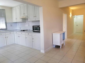 NOU TI KAZ, newly renovated charming apartment